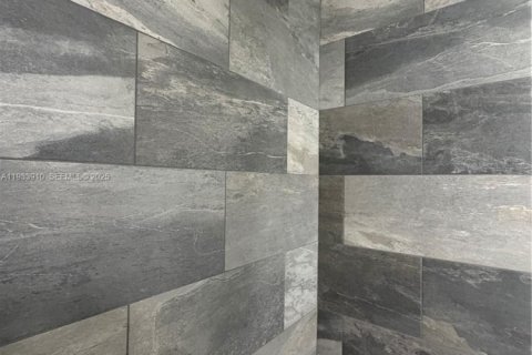 Adosado en venta en Miami, Florida, 2 dormitorios, 100.71 m2 № 1992182 - foto 25