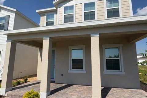 House in Winter Garden, Florida 4 bedrooms, 249.54 sq.m. № 2396393 - photo 2
