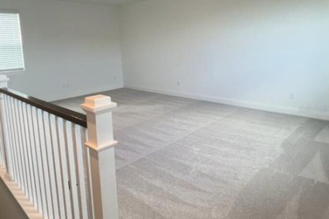 House in Winter Garden, Florida 4 bedrooms, 249.54 sq.m. № 2396393 - photo 9