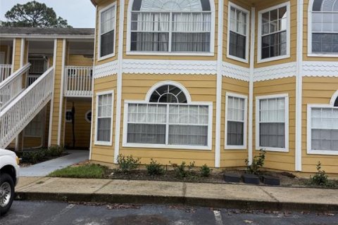Copropriété à louer à Kissimmee, Floride: 3 chambres, 126.07 m2 № 2410250 - photo 2