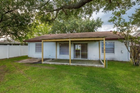 Casa en venta en Brandon, Florida, 3 dormitorios, 108.97 m2 № 2354261 - foto 23