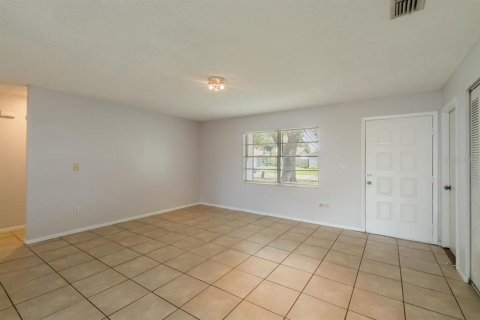 Casa en venta en Brandon, Florida, 3 dormitorios, 108.97 m2 № 2354261 - foto 15