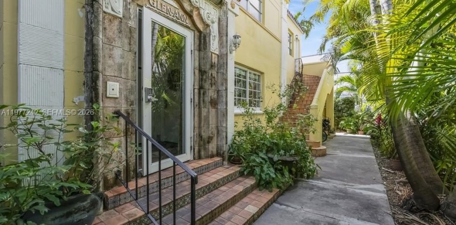 Condo à Miami Beach, Floride, 2 chambres  № 2079252