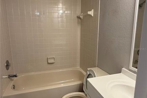 Condominio en alquiler en Punta Gorda, Florida, 2 dormitorios, 107.12 m2 № 1872854 - foto 16