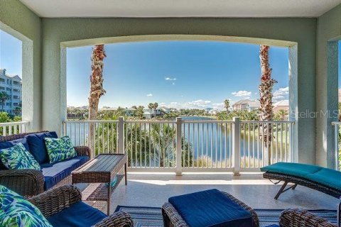 Condominio en venta en Palm Coast, Florida, 3 dormitorios, 156.26 m2 № 2143314 - foto 11