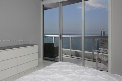 Condo in Miami, Florida, 2 bedrooms № 1962291 - photo 19