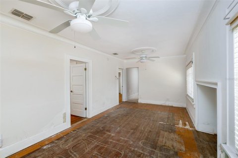 Casa en venta en Gulfport, Florida, 2 dormitorios, 94.67 m2 № 1737337 - foto 8