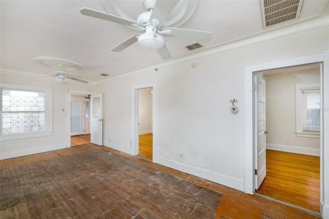 Casa en venta en Gulfport, Florida, 2 dormitorios, 94.67 m2 № 1737337 - foto 9