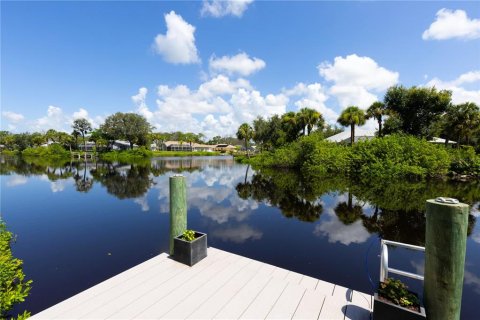 Casa en alquiler en Port Charlotte, Florida, 3 dormitorios, 184.78 m2 № 2280046 - foto 3