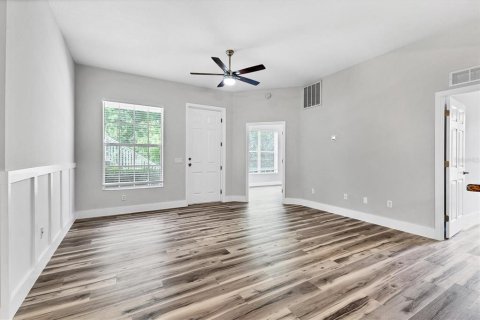 Copropriété à vendre à Bradenton, Floride: 3 chambres, 117.06 m2 № 1874106 - photo 13