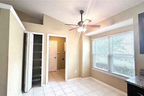 Villa ou maison à louer à Clermont, Floride: 3 chambres, 146.79 m2 № 2166956 - photo 18