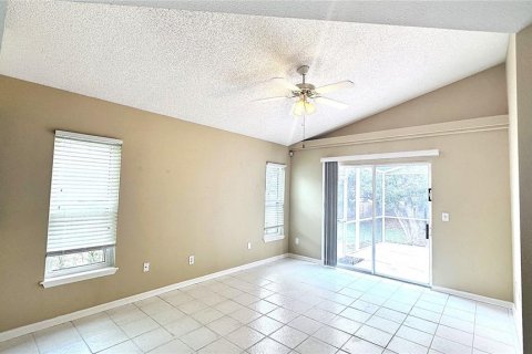 Villa ou maison à louer à Clermont, Floride: 3 chambres, 146.79 m2 № 2166956 - photo 17