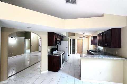 Villa ou maison à louer à Clermont, Floride: 3 chambres, 146.79 m2 № 2166956 - photo 24