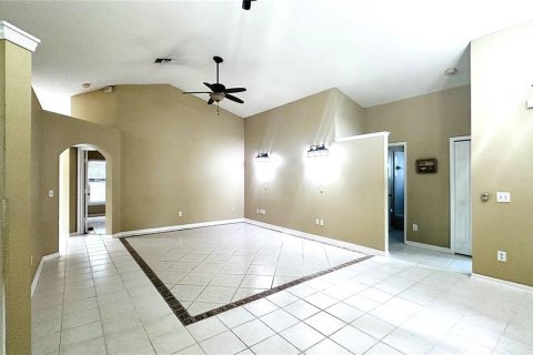 Villa ou maison à louer à Clermont, Floride: 3 chambres, 146.79 m2 № 2166956 - photo 20
