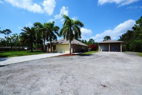 Villa ou maison à louer à Loxahatchee Groves, Floride: 3 chambres, 181.25 m2 № 2263103 - photo 25