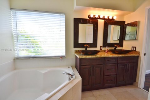 Villa ou maison à louer à Loxahatchee Groves, Floride: 3 chambres, 181.25 m2 № 2263103 - photo 20