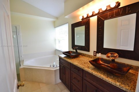 Villa ou maison à louer à Loxahatchee Groves, Floride: 3 chambres, 181.25 m2 № 2263103 - photo 18