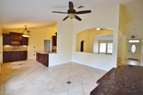 Villa ou maison à louer à Loxahatchee Groves, Floride: 3 chambres, 181.25 m2 № 2263103 - photo 9