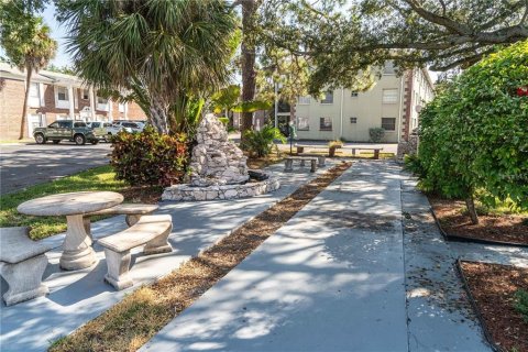 Condominio en venta en Bradenton, Florida, 2 dormitorios, 87.98 m2 № 1904392 - foto 4