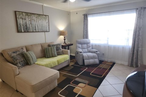 Condominio en venta en Bradenton, Florida, 2 dormitorios, 87.98 m2 № 1904392 - foto 6