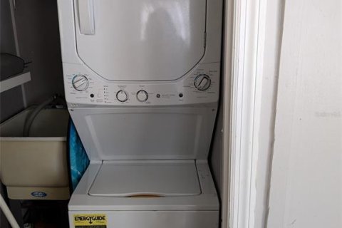 Condominio en venta en Bradenton, Florida, 2 dormitorios, 87.98 m2 № 1904392 - foto 17