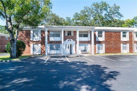 Condominio en venta en Bradenton, Florida, 2 dormitorios, 87.98 m2 № 1904392 - foto 1