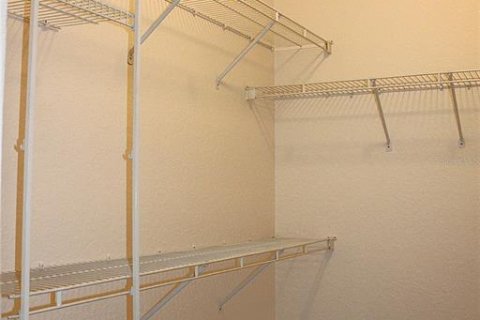 Condo in Riverview, Florida, 3 bedrooms  № 1680943 - photo 7