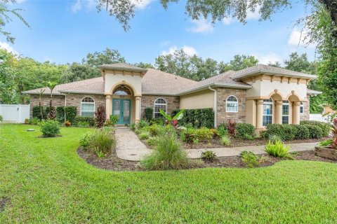 Villa ou maison à South Daytona, Floride 4 chambres, 329.8 m2 № 2413850