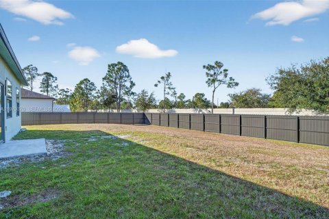 Купить виллу или дом в Лихай-Эйкерс, Флорида 3 спальни, № 2045250 - фото 30