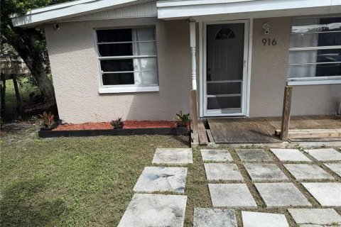 Villa ou maison à vendre à Tampa, Floride: 3 chambres, 94.2 m2 № 2342645 - photo 18