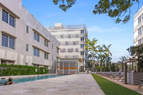 Condo in Miami Beach, Florida, 2 bedrooms  № 1848753 - photo 26