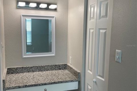 Condo in Casselberry, Florida, 2 bedrooms  № 2213712 - photo 18