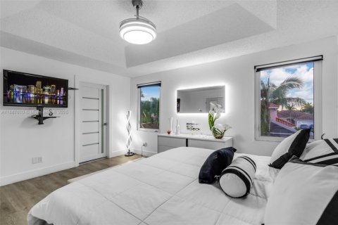 Купить виллу или дом в Пемброк-Пайнс, Флорида 3 спальни, 201.78м2, № 1941333 - фото 20