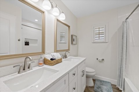 Villa ou maison à vendre à Tampa, Floride: 4 chambres, 220.18 m2 № 1636644 - photo 22