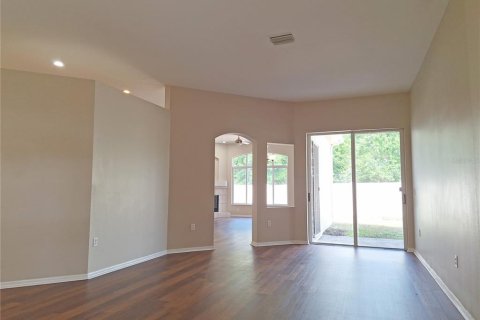 House in Land O' Lakes, Florida 4 bedrooms, 210.89 sq.m. № 1680315 - photo 7