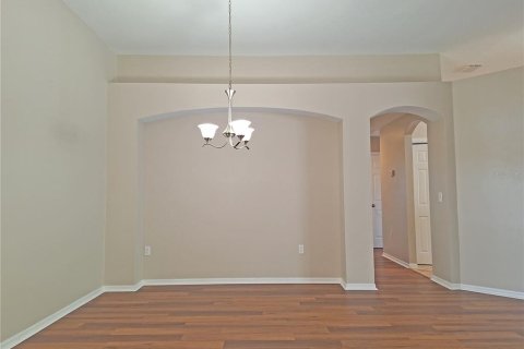 House in Land O' Lakes, Florida 4 bedrooms, 210.89 sq.m. № 1680315 - photo 6
