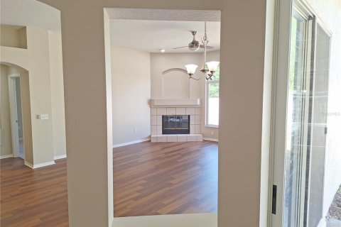 House in Land O' Lakes, Florida 4 bedrooms, 210.89 sq.m. № 1680315 - photo 24