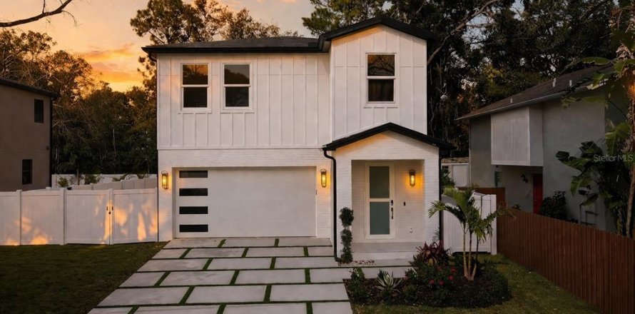 Villa ou maison à Tampa, Floride 4 chambres, 171.87 m2 № 2410616