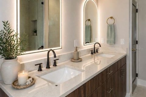 Villa ou maison à vendre à Tampa, Floride: 4 chambres, 171.87 m2 № 2410616 - photo 24
