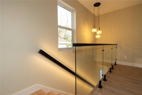 Villa ou maison à vendre à Tampa, Floride: 4 chambres, 171.87 m2 № 2410616 - photo 18