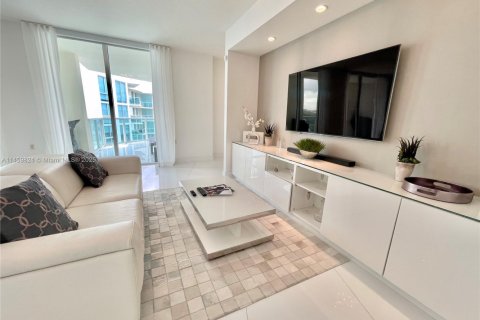 Снять в аренду кондоминиум в Санни-Айлс-Бич, Флорида 4 спальни, 270.72м2, № 1977578 - фото 6