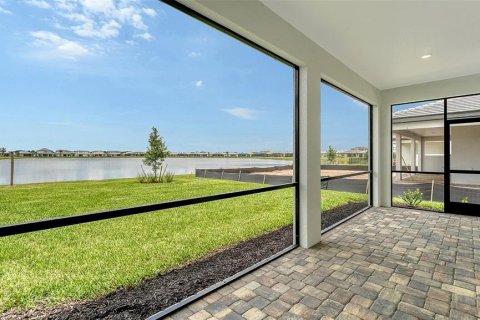 Casa en venta en Lakewood Ranch, Florida, 4 dormitorios, 239.97 m2 № 1838457 - foto 19
