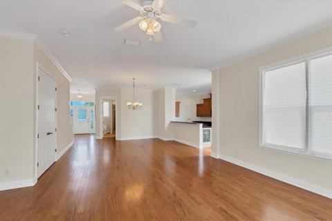Townhouse in Placida, Florida 4 bedrooms, 222.97 sq.m. № 824387 - photo 6