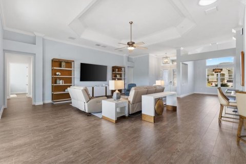 Villa ou maison à vendre à The Villages, Floride: 4 chambres, 310.76 m2 № 2396913 - photo 8