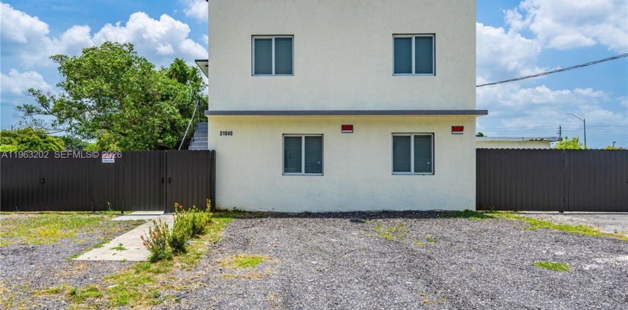 Villa ou maison à Miami, Floride 2 chambres, 280.19 m2 № 2024264