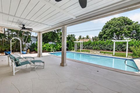 House in Boca Raton, Florida 3 bedrooms, 125.98 sq.m. № 2186534 - photo 25