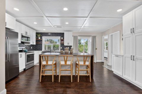 House in Boca Raton, Florida 3 bedrooms, 125.98 sq.m. № 2186534 - photo 11