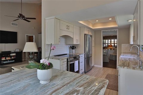 Villa ou maison à vendre à Temple Terrace, Floride: 4 chambres, 245.08 m2 № 1876162 - photo 8