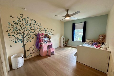 Casa en alquiler en Orlando, Florida, 4 dormitorios, 244.43 m2 № 1903433 - foto 18