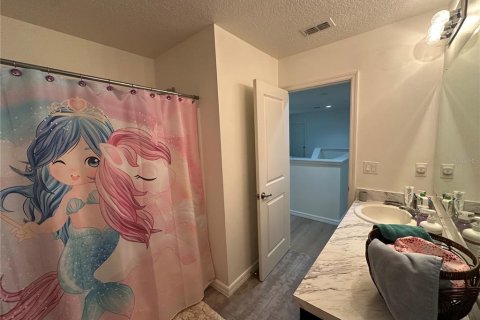 Casa en alquiler en Orlando, Florida, 4 dormitorios, 244.43 m2 № 1903433 - foto 16